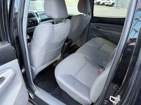 Used 2012 Toyota Tacoma 4x4 Double Cab w/ TRD Off-Road Pkg image 23