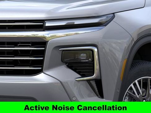 New 2026 Chevrolet Traverse LT w/ Enhanced Driving Package FWD image 11