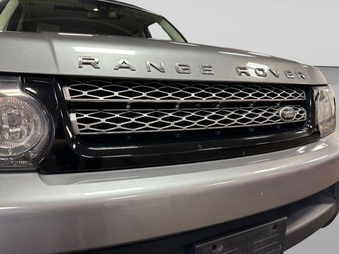 Used 2013 Land Rover Range Rover Sport HSE LUX image 40