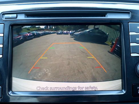 Used 2022 Nissan Maxima SV w/ Floor Mat Group image 38