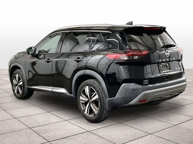 Used 2021 Nissan Rogue SL w/ Premium Package AWD/4WD image 10
