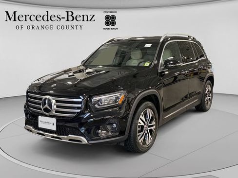 Used 2026 Mercedes-Benz GLB 250 4MATIC image 1