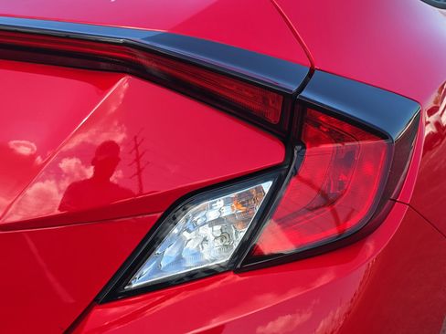 Used 2020 Honda Civic EX image 8