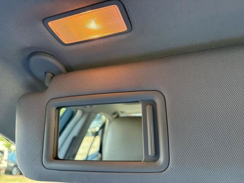 Used 2014 Toyota Camry LE w/ Moonroof Package FWD image 39