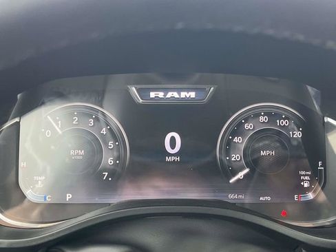 Used 2025 RAM 1500 Big Horn image 38