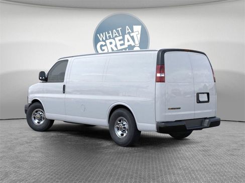 New 2025 Chevrolet Express 2500 image 3