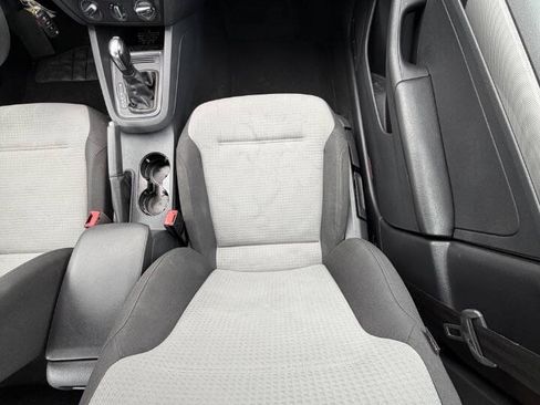 Used 2017 Volkswagen Jetta S FWD image 41