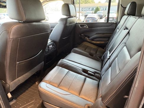 Used 2017 GMC Yukon XL Denali w/ Open Road Package AWD/4WD image 25