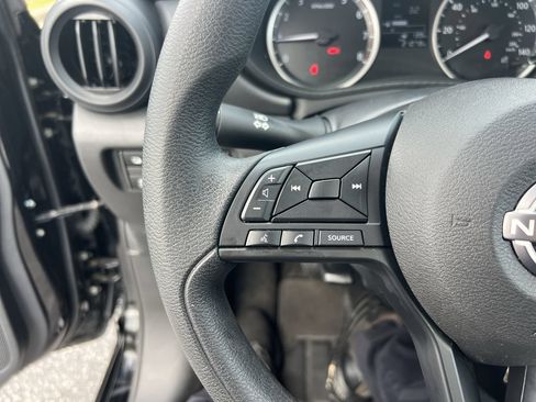 Used 2025 Nissan Versa S FWD image 19