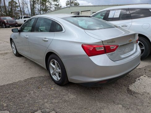 Used 2016 Chevrolet Malibu LS image 4
