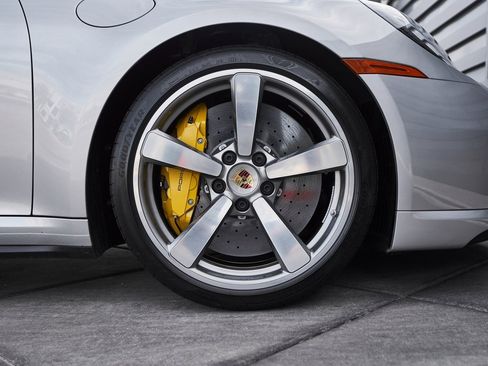 Used 2024 Porsche 911 Turbo S image 19