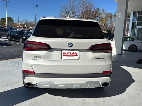 Used 2022 BMW X5 xDrive45e w/ Executive Package image 4