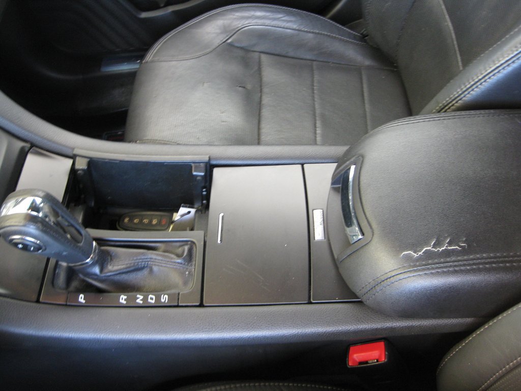 Used 2015 Ford Taurus Limited FWD image 21