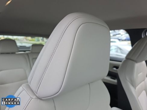 Used 2023 Nissan Ariya AWD image 62