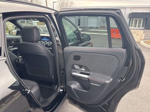 Used 2025 Mercedes-Benz GLA 250 GLA 250 image 13
