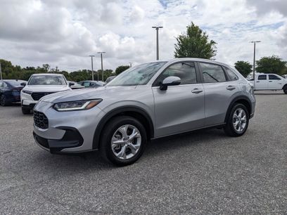 Used 2025 Honda HR-V LX