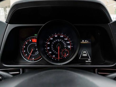 Used 2023 Hyundai Elantra SEL image 14