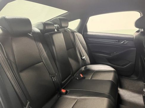 Used 2021 Honda Accord Sport image 13
