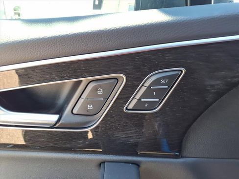New 2026 Audi Q7 3.0T Premium Plus image 9