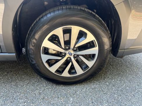 Certified 2025 Subaru Outback Premium AWD/4WD image 23