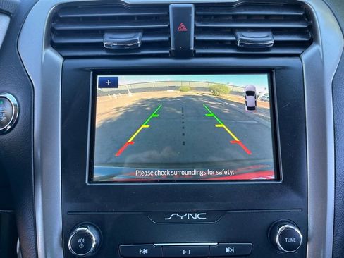 Used 2019 Ford Fusion SE image 34