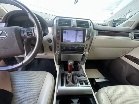 Used 2011 Lexus GX 460 Premium AWD/4WD image 8