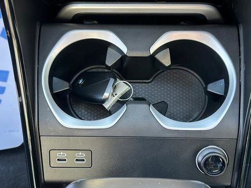 Certified 2025 BMW X2 xDrive28i w/ Premium Package image 26