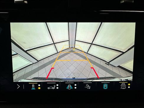 Certified 2023 GMC Sierra 1500 AT4 w/ AT4 Premium Package image 31