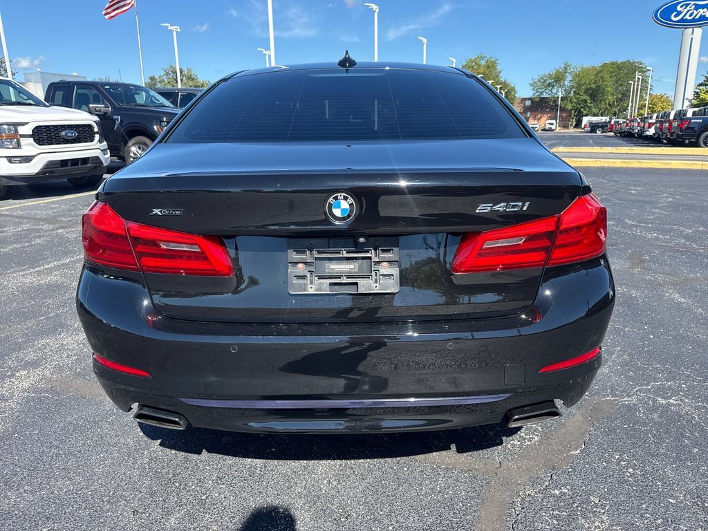 Used 2019 BMW 540i xDrive AWD/4WD image 8