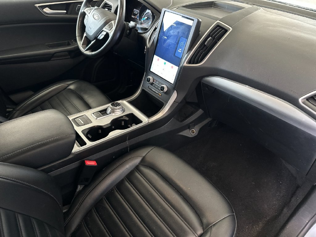 Used 2022 Ford Edge SEL AWD/4WD image 14