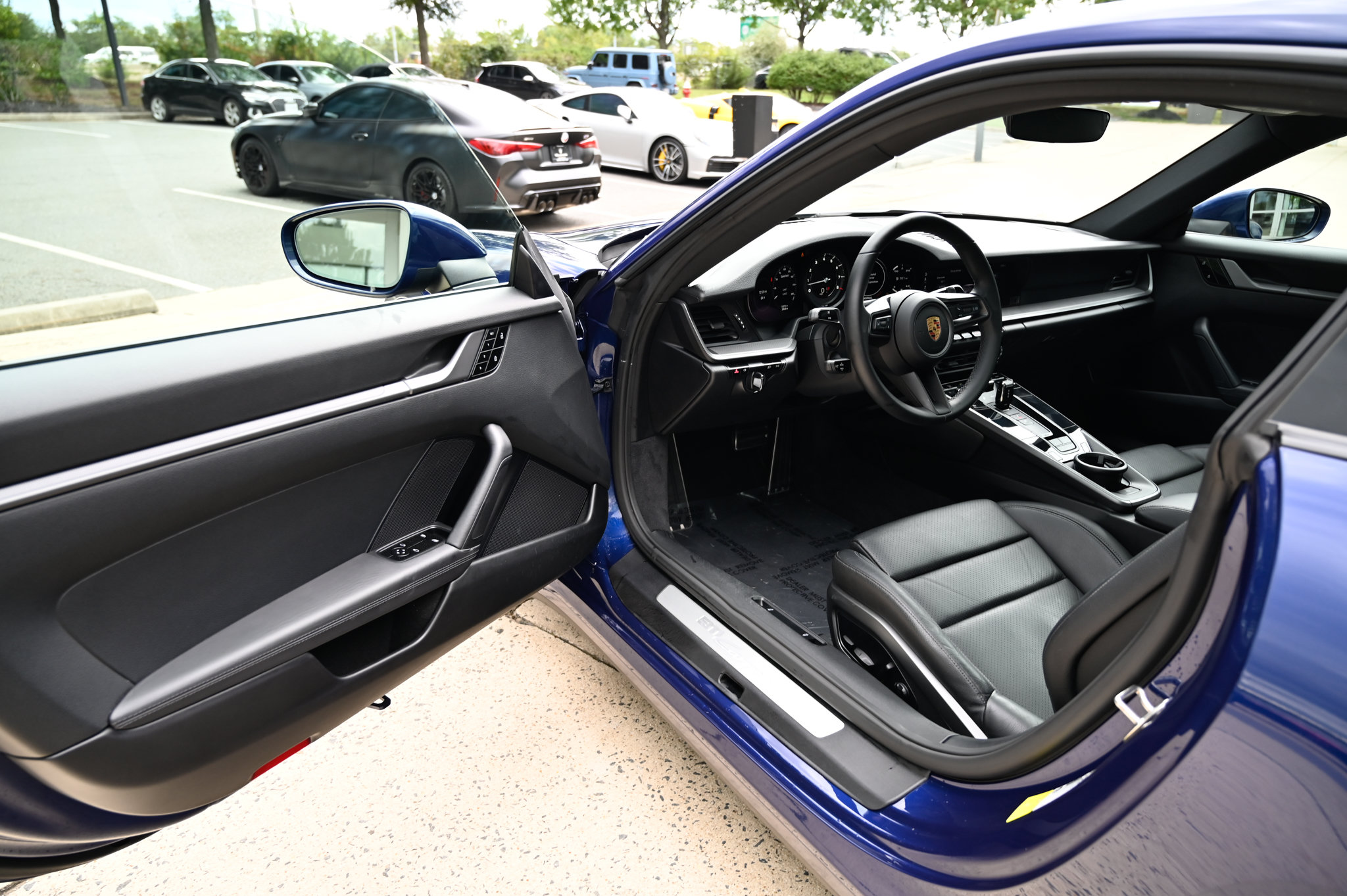 Used 2020 Porsche 911 Carrera RWD image 15