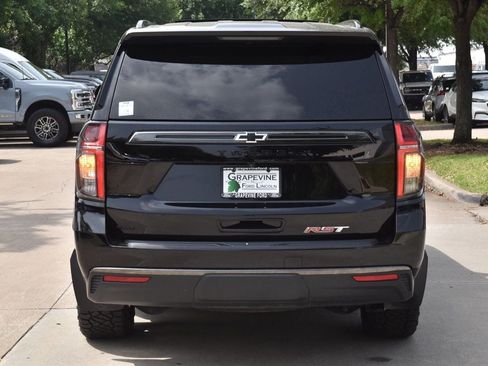 Used 2022 Chevrolet Tahoe RST w/ Luxury Package AWD/4WD image 9