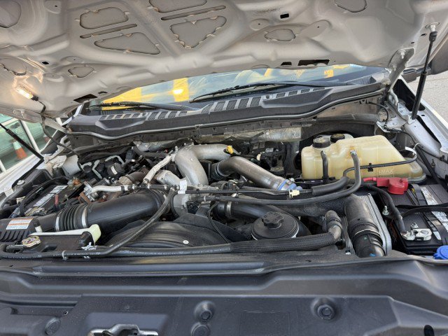 Used 2021 Ford F550 4x4 SuperCab Super Duty image 17