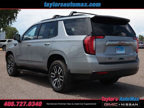 Used 2024 GMC Yukon AT4 w/ Technology Package AWD/4WD image 53