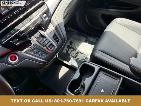 Used 2025 Honda Odyssey Sport-L image 24