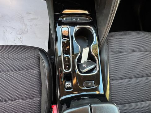 Used 2022 Buick Envision Preferred image 19