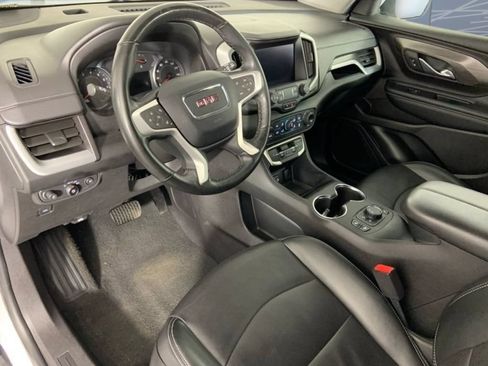 Used 2024 GMC Terrain SLT FWD image 22