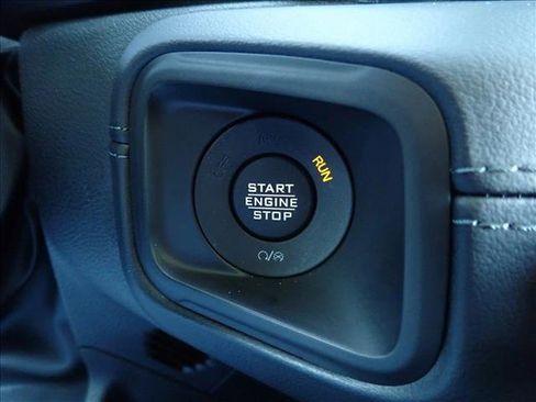 Used 2026 Jeep Wrangler Unlimited Rubicon w/ Safety Group AWD/4WD image 24