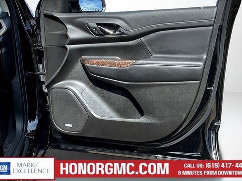 Used 2022 GMC Acadia Denali w/ Denali Ultimate Package image 29