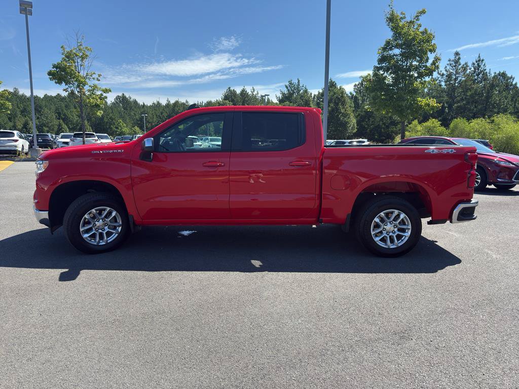 Certified 2025 Chevrolet Silverado 1500 LT AWD/4WD image 4