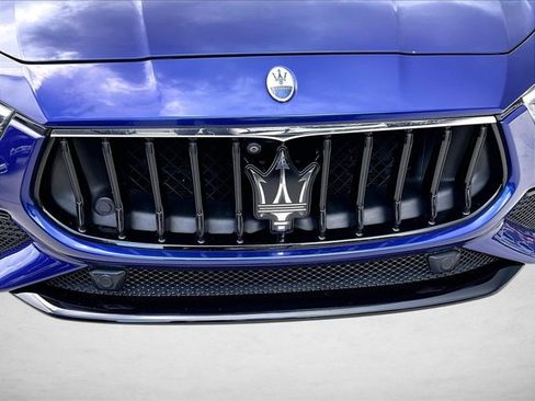 Used 2022 Maserati Ghibli Modena RWD image 29