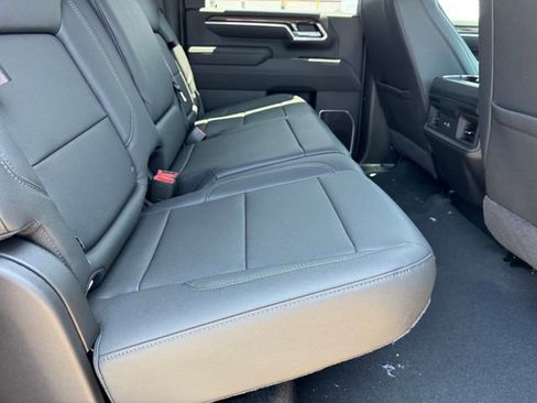 New 2026 Chevrolet Silverado 3500 LT w/ All Star Edition AWD/4WD image 8