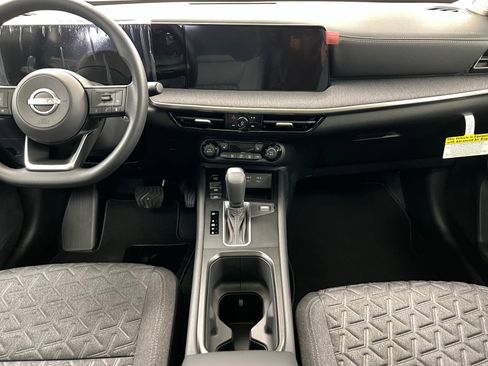 New 2026 Nissan Kicks SV w/ SV Premium Package image 13