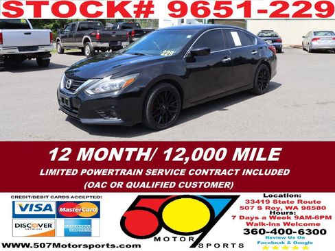 Used 2016 Nissan Altima 2.5 SR w/ Interior Lighting Package FWD image 2