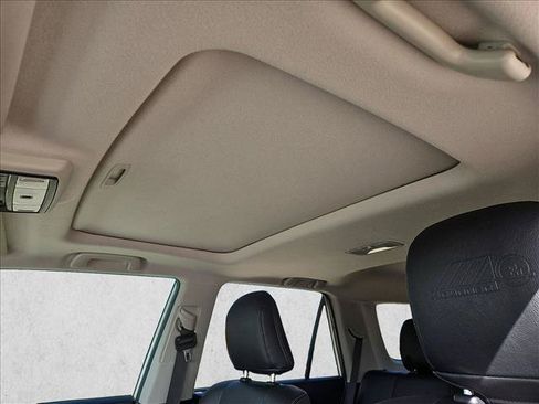Used 2023 Toyota 4Runner 40th Anniversary SE AWD/4WD image 16