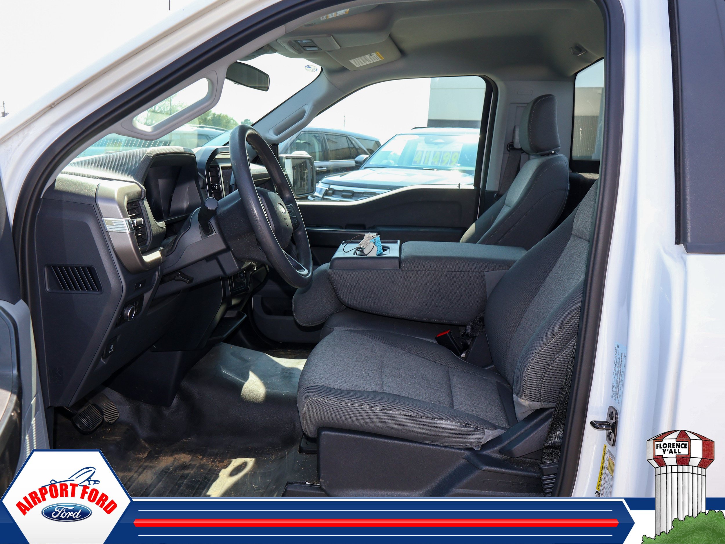 Used 2025 Ford F150 XL RWD image 5