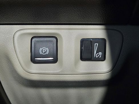 Used 2019 GMC Acadia Denali w/ Technology Package image 14