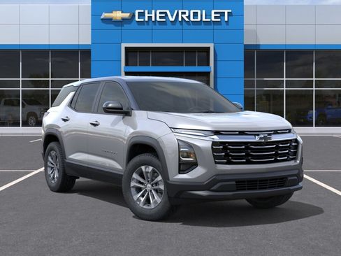 New 2026 Chevrolet Equinox LT FWD image 8