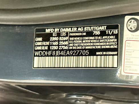 Used 2014 Mercedes-Benz E 350 4MATIC Sedan w/ Premium 1 Package image 33