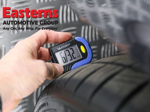 Used 2018 Tesla Model 3 Performance image 25